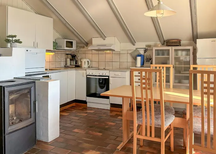 Beautiful In With Sauna بيت للعطل *